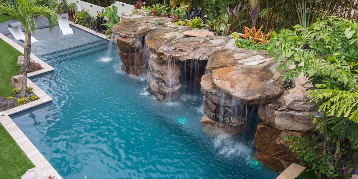 Large resort-style pool design