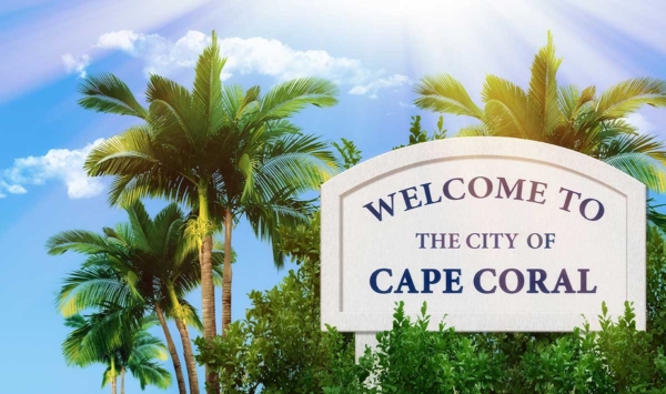 home-remodeling-services-cape-coral-fl_158829208-600x355