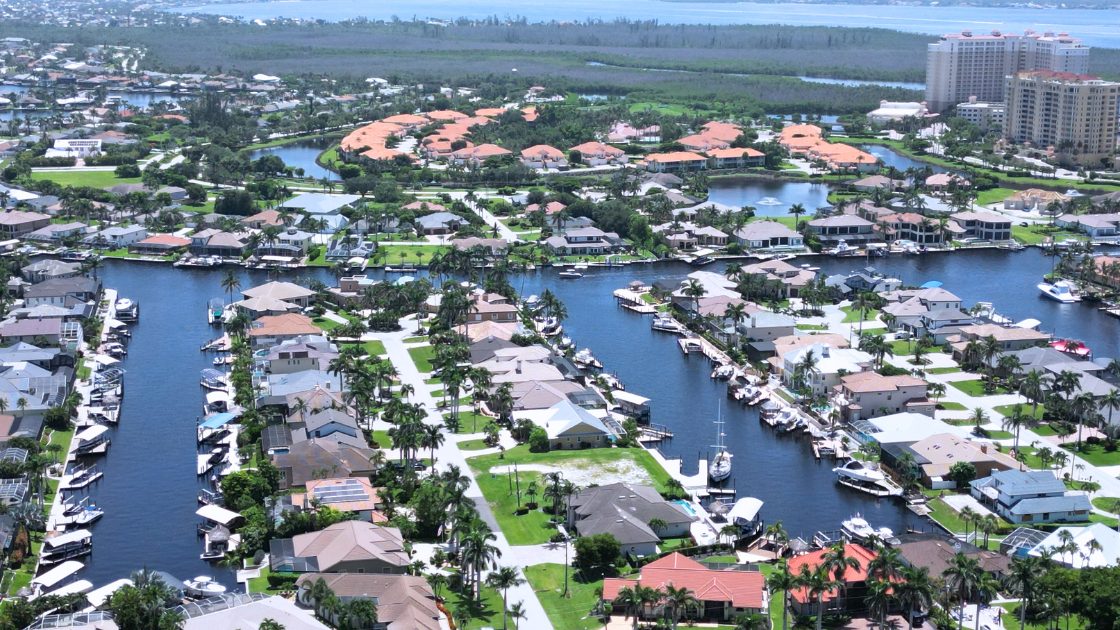 Cape Coral waterfront homes